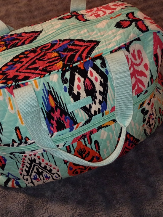 Vera Bradley Handbags - Vera Bradley Overnight Bag